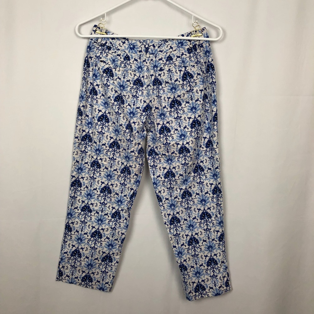 Talbots Blue/White Pattern Capris Pockets 2p - image 4